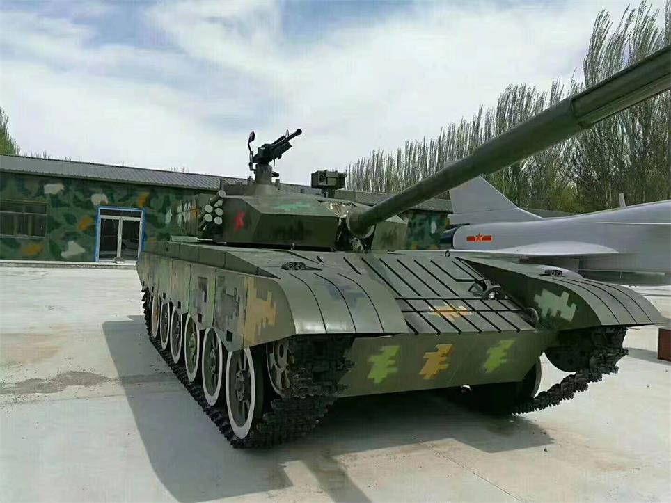 勐腊县坦克模型